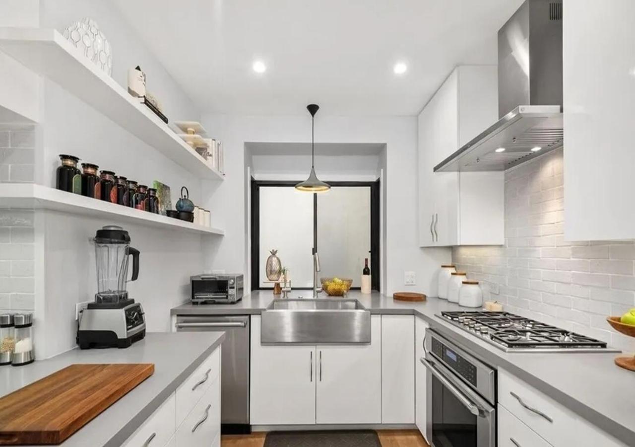 Apartment Elegant Two Bedroom Santa Monica Los Angeles
